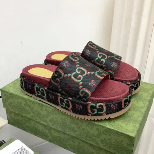 Gucci Womens Shoes Sandals Slides Slippers Luxury Brand Thick Sole Design Women's GG canvas slide sandal with Original Box 624695 H6320 9763