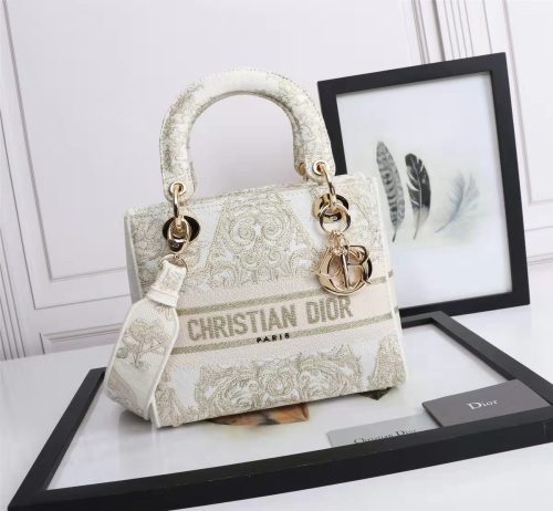 Dior Womens Bags Handbags Luxury Fashion Dior MEDIUM LADY D-LITE BAG with Original Box