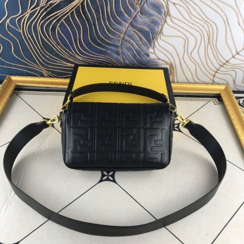 Fendi Womens Bag Handbag BAGUETTE