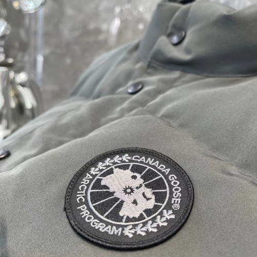Canada Goose Design Mens Womens Winter Windprood Down Jackets Keep Warm 90% White Duck Down