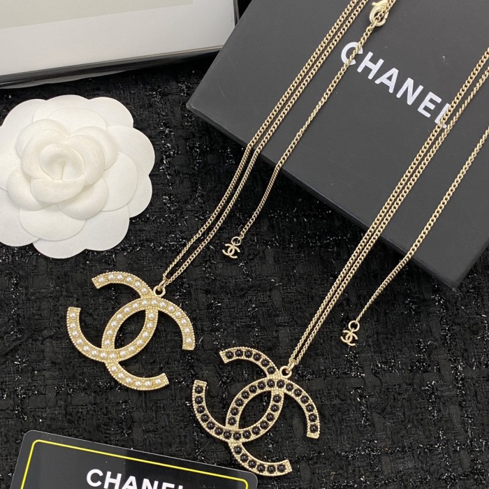 Chanel Luxury Womens Necklace N664