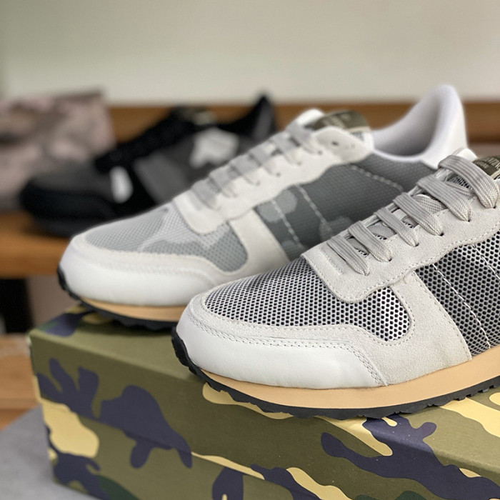 Valentino Men Shoes Fashion Design Luxury Brand ROCKRUNNER CAMOUFLAGE LAMINATED STUDDED SNEAKER with Original Box