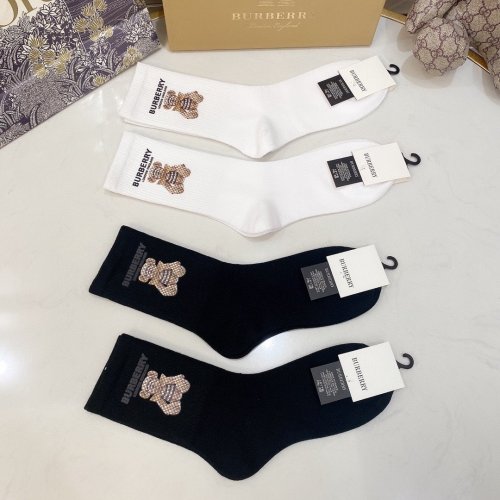 Burberry Socks 4 Pairs with Original Box Luxury Brand Breathable Burberry Sock