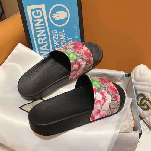 Gucci Women Shoes Flat Sandals Slippers Luxury Brand GG Blooms Supreme floral slide sandal 408508 KU200 8919