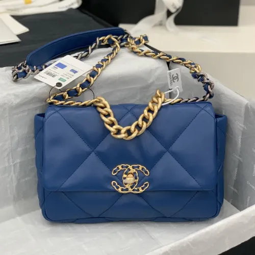 Chanel Womens Bags Shoulder Messenger Bags Chanel 19 Flap Bag Luxury Brand with Original Box