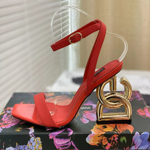 Dolce&Gabbana Womens Shoes Sandals Slippers Luxury Brand Fashion Patent leather sandals with DG Pop heel CR1175A147187515 with Original Box