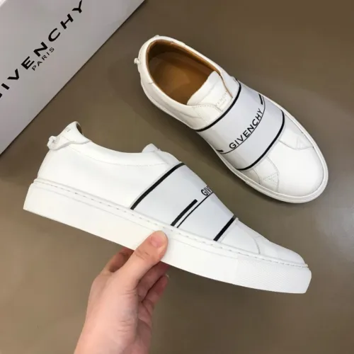 Givenchy Men Shoes Fashion Type Luxury Brand GIVENCHY SNEAKERS IN LEATHER WITH LATEX BAND with Original Box