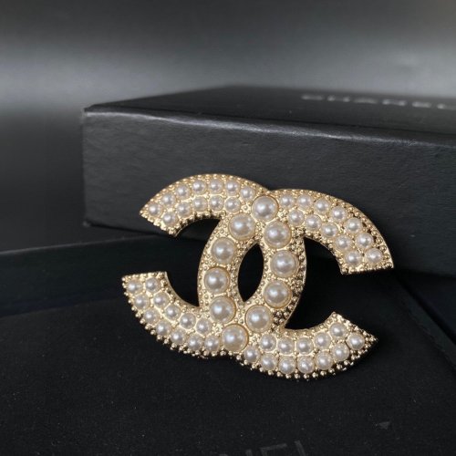 Chanel Luxury Womens Brooches
