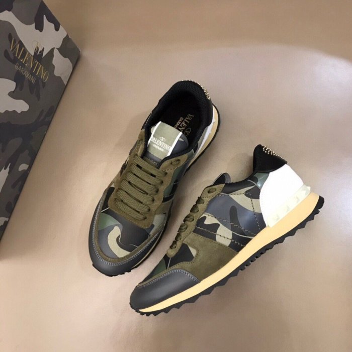 Valentino Men Shoes Fashion Design Luxury Brand ROCKRUNNER CAMOUFLAGE LAMINATED STUDDED SNEAKER with Original Box