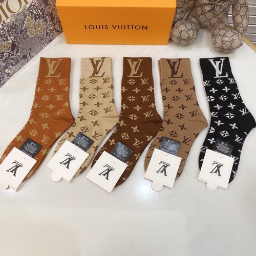 Louis Vuitton Socks 5 Pairs with Original Box Luxury Brand Breathable LV Sock