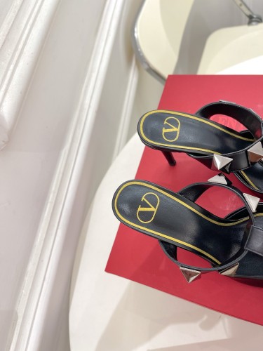 Valentino Women Shoes Mule Flip Flop Sandals ROMAN STUD SLIDE SANDAL IN QUILTED NAPPA with Original Box Luxury Brand 8cm Heel Design