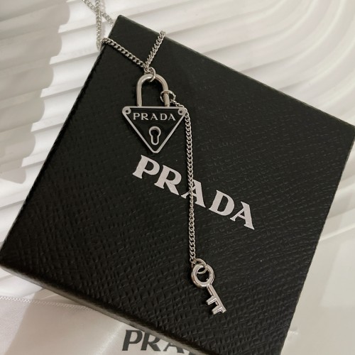 Prada Luxury Womens Necklace B892