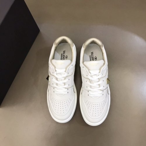 Valentino Men Shoes Fashion Design Luxury Brand ONE STUD LOW-TOP NAPPA SNEAKER with Original Box