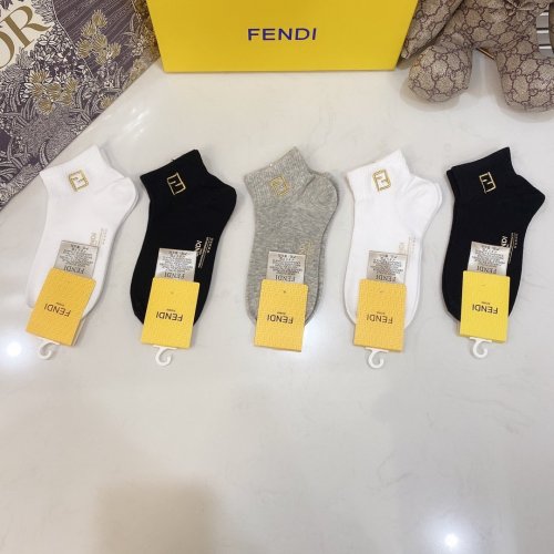 Fendi Socks 5 Pairs with Original Box Luxury Brand Breathable Fendi Sock