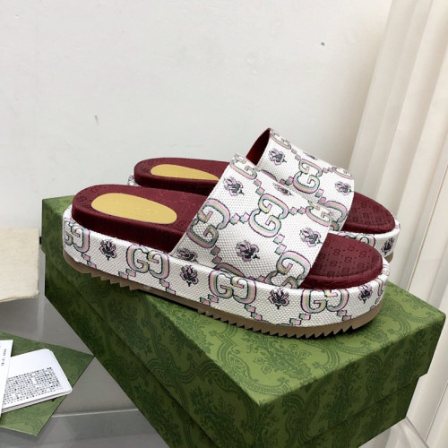 Gucci Womens Shoes Sandals Slides Slippers Luxury Brand Thick Sole Design Women's GG canvas slide sandal with Original Box 624695 H6320 9763