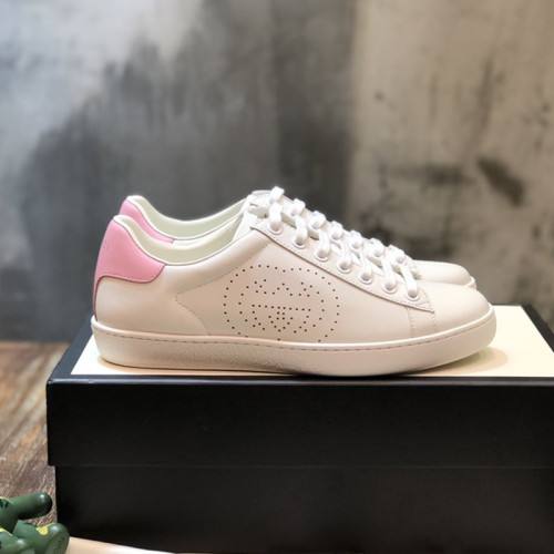 Gucci Women Shoes Luxury Brand Women's Ace sneaker with Interlocking G Fashion Sneakers 598527 AYO70 9076