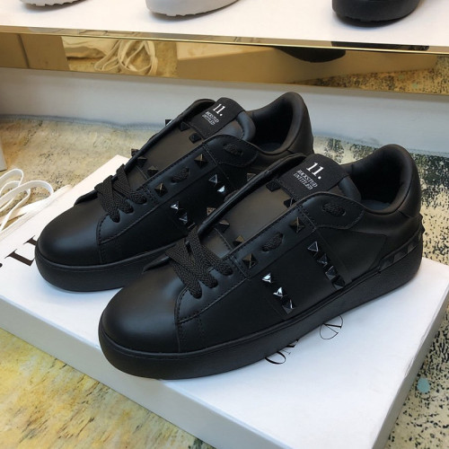 Valentino Garavani ROCKSTUD UNTITLED NOIR CALFSKIN LEATHER SNEAKER Women Shoes Sneakers Luxury with Box VW2S0A01BXE0NO with Original Box