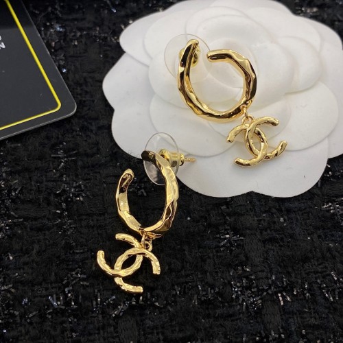 Chanel Luxury Womens Earrings E1771