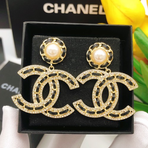 Chanel Luxury Womens Earrings XED397