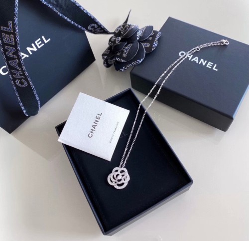 Chanel Luxury Womens Necklace