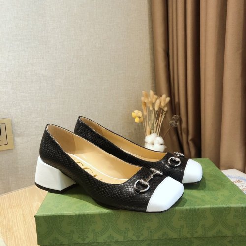 Gucci Womens Shoes Women's Mid-heel Pump with Horsebit