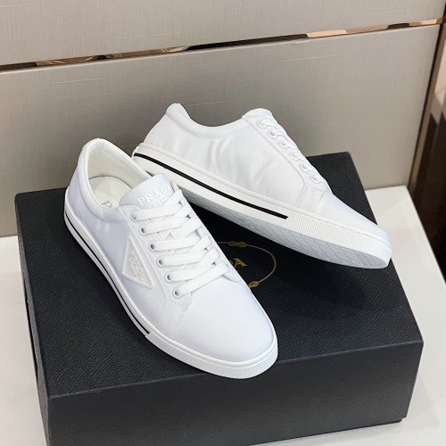 Prada Mens Shoes Casual Luxury Brand Breathable Sneakers with Original Box