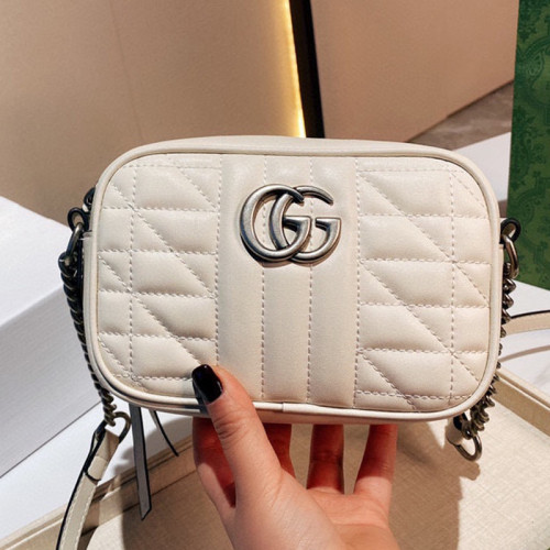 Gucci Womens Bags GG Marmont matelassé mini bag Gucci shoulder bag Luxury Brand with Original Box 634936 UM8BN 9022