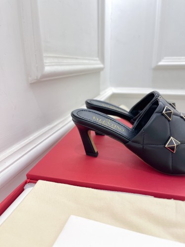 Valentino Women Shoes Mule Flip Flop Sandals ROMAN STUD SLIDE SANDAL IN QUILTED NAPPA with Original Box Luxury Brand 6.5cm Heel Design