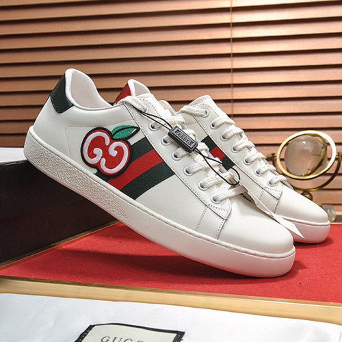Gucci Mens Shoes Luxury Brand Men's Ace sneaker with GG apple 611376 DOPE0 9064