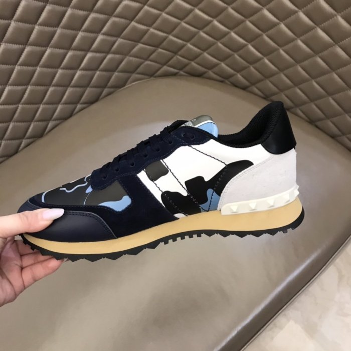 Valentino Men Shoes Fashion Design Luxury Brand ROCKRUNNER CAMOUFLAGE LAMINATED STUDDED SNEAKER with Original Box
