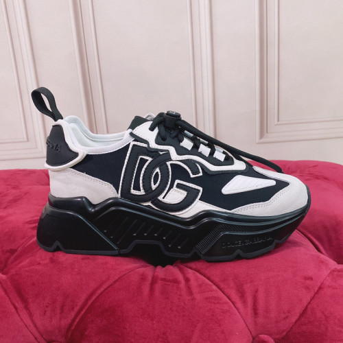 Dolce & Gabbana Mens Shoes Sneakers Rubber Sole Luxury Brand Mixed-materials Daymaster sneakers CS1941AQ35689697 Men Casual Shoes with Original Box