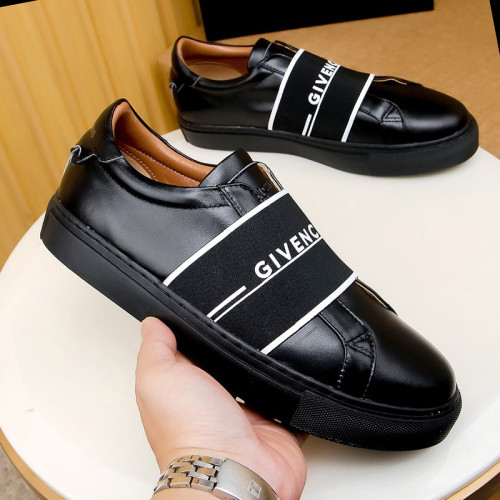 Givenchy Men Shoes Fashion Type Luxury Brand GIVENCHY SNEAKERS IN LEATHER WITH LATEX BAND with Original Box