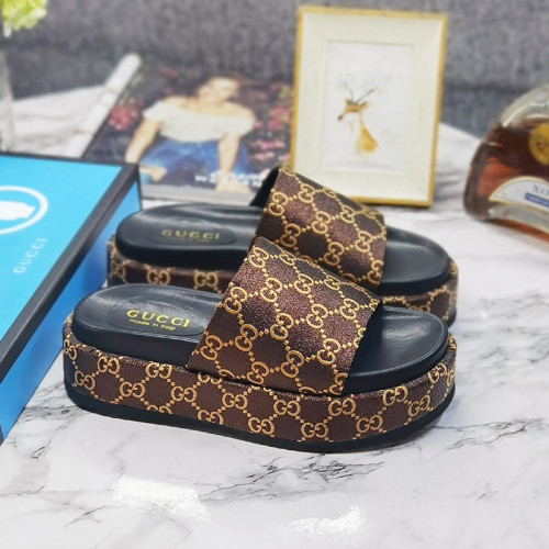 Gucci Mens Shoes Sandals Slides Slippers Luxury Brand Thick Sole Design with Original Box