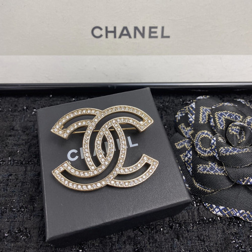 Chanel Luxury Womens Brooche CA017