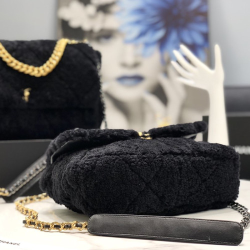 Chanel Womens Bags Chanel 19 Flap Bag
