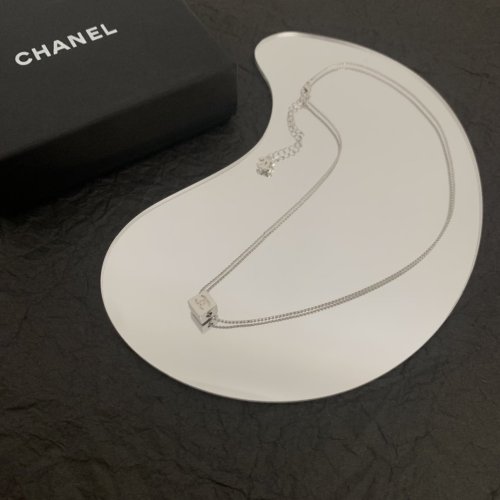 Chanel Luxury Womens Necklace
