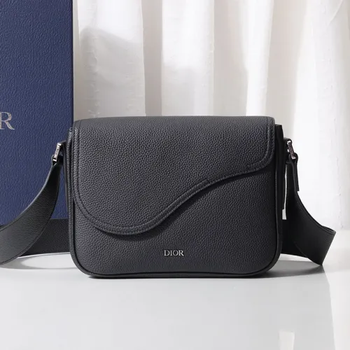 Dior Mens Bags Shoulder Messenger Bags Luxury Brand Dior MINI SADDLE MESSENGER BAG Black Grained Calfskin with Original Box 1ADME130YMJ_H00N