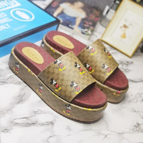 Gucci Mens Shoes Sandals Slides Slippers Luxury Brand Thick Sole Design with Original Box