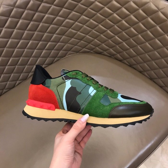 Valentino Men Shoes Fashion Design Luxury Brand ROCKRUNNER CAMOUFLAGE LAMINATED STUDDED SNEAKER with Original Box