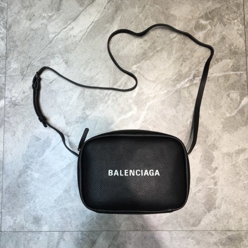 Balenciag Womens Bags Everyday Camera Bag