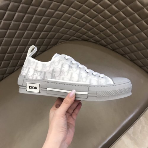 Dior Men Shoes Casual Luxury Brand B23 Low-Top Sneaker Reflective Gray Dior Oblique Canvas 3SN249YNT_H068
