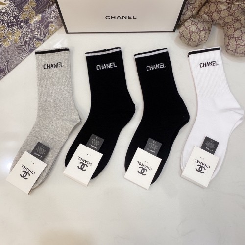 Chanel Socks 4 Pairs with Original Box Luxury Brand Breathable Chanel Sock