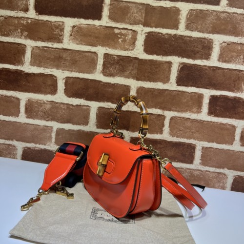 Gucci Womens Bags Handbags Shoulder Messenger Bags Luxury Brand Gucci Bamboo 1947 jumbo GG mini bag 686864 10ODT 7768 with Original Box