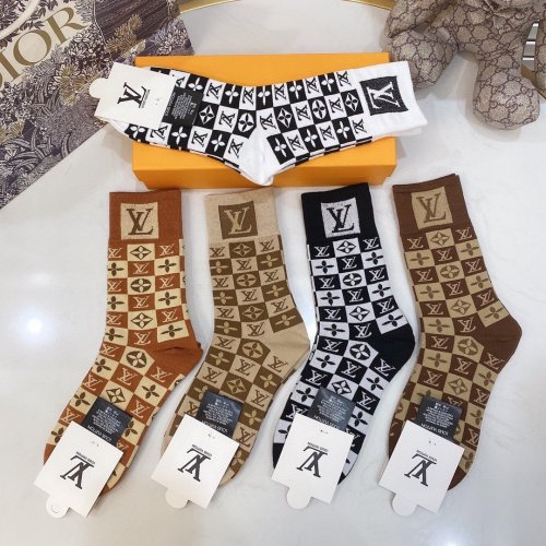 Louis Vuitton Socks 5 Pairs with Original Box Luxury Brand Breathable LV Sock