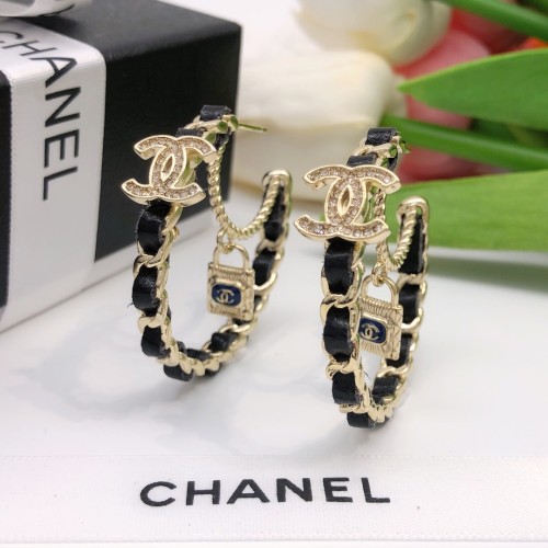 Chanel Luxury Womens Earrings XED0497