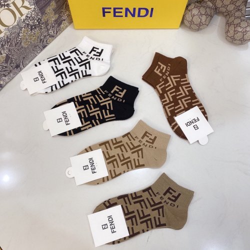 Fendi Socks 5 Pairs with Original Box Luxury Brand Breathable Fendi Sock