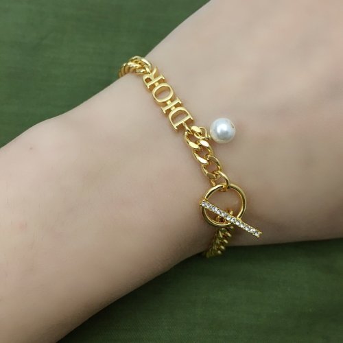 Dior Luxury Womens Bracelet GH104