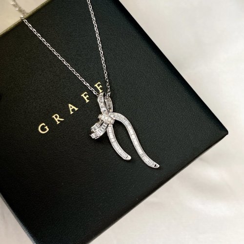 Graff Luxury Womens Necklace B215