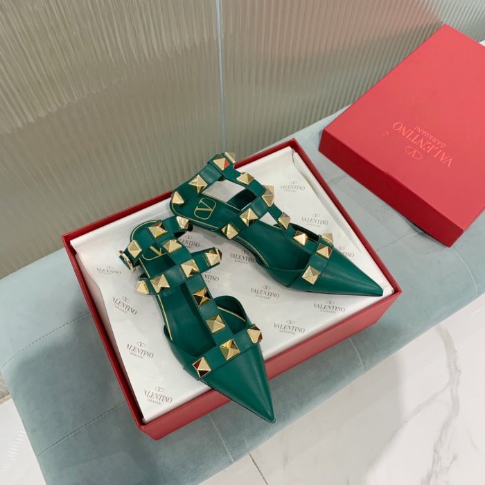 Valentino Women Shoes Mule Flip Flop Sandals ROMAN STUD CALFSKIN PUMP 40 MM with Original Box