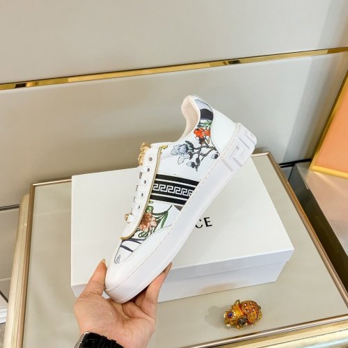 Versace Men Shoes Sneakers Fashion Design Luxury Brand